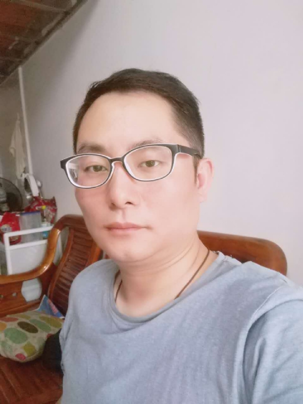 流星的尾巴的第一张照片--尤溪相亲网