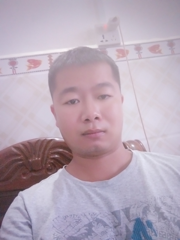 心雨的第一张照片--尤溪相亲网