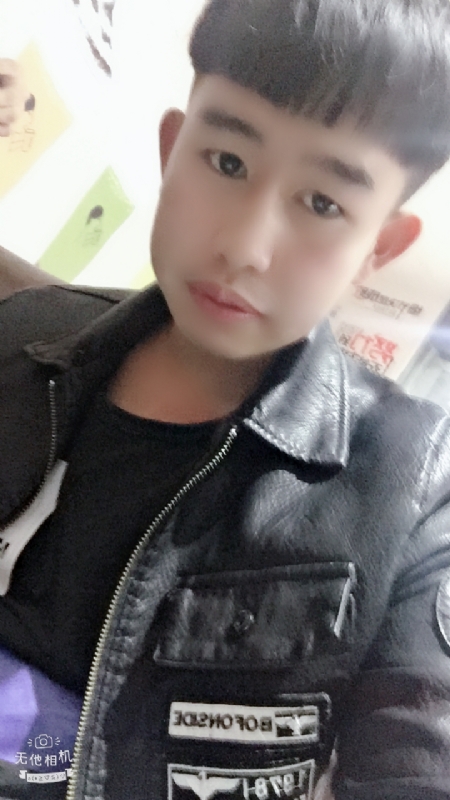 军绿色的第一张照片--尤溪相亲网
