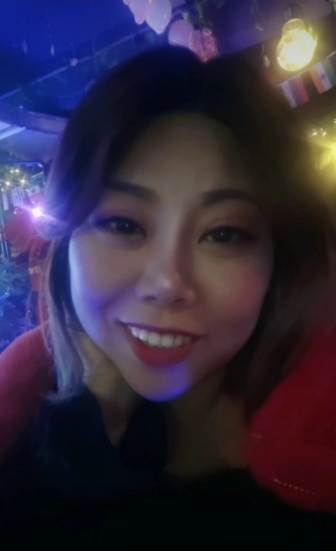 收快递的费仙女的第一张照片--尤溪相亲网