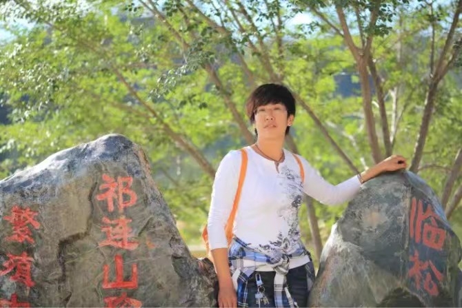 弱水河边青春草的第一张照片--尤溪相亲网