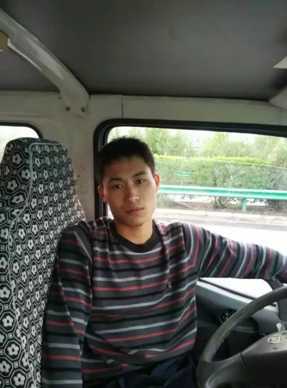 桦树林的第一张照片--尤溪相亲网