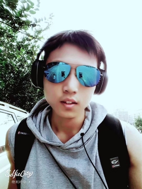 失意的人的第一张照片--尤溪相亲网