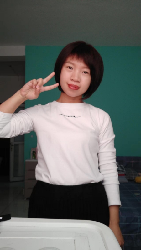 向日葵的第一张照片--尤溪相亲网