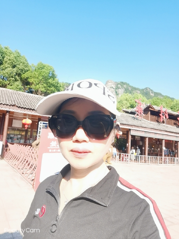 山百合的第一张照片--尤溪相亲网