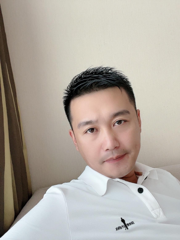 笑望人非的第一张照片--尤溪相亲网