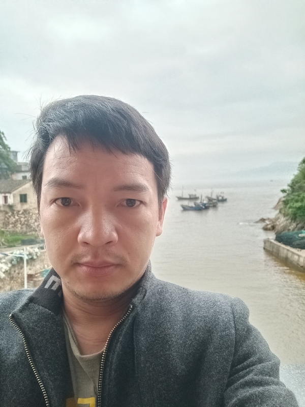 啊亮的第一张照片--尤溪相亲网