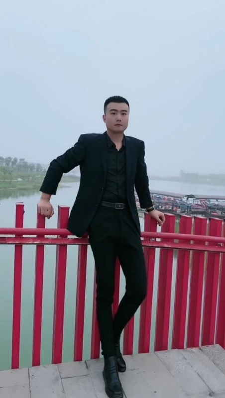 Albert的第一张照片--尤溪相亲网