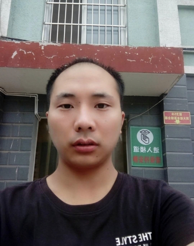 亮亮的第一张照片--尤溪相亲网