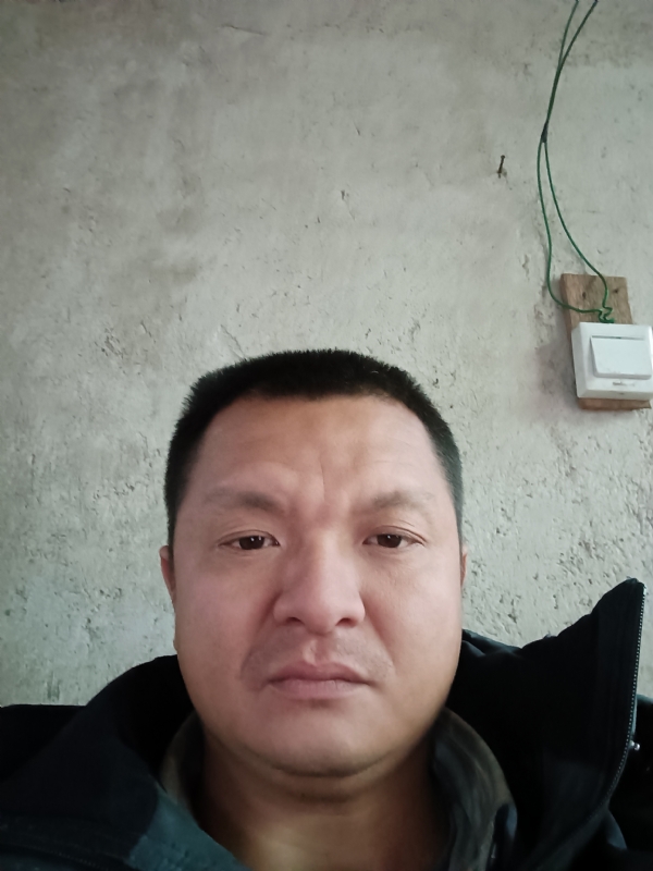 兰成龙的第三张照片--尤溪相亲网