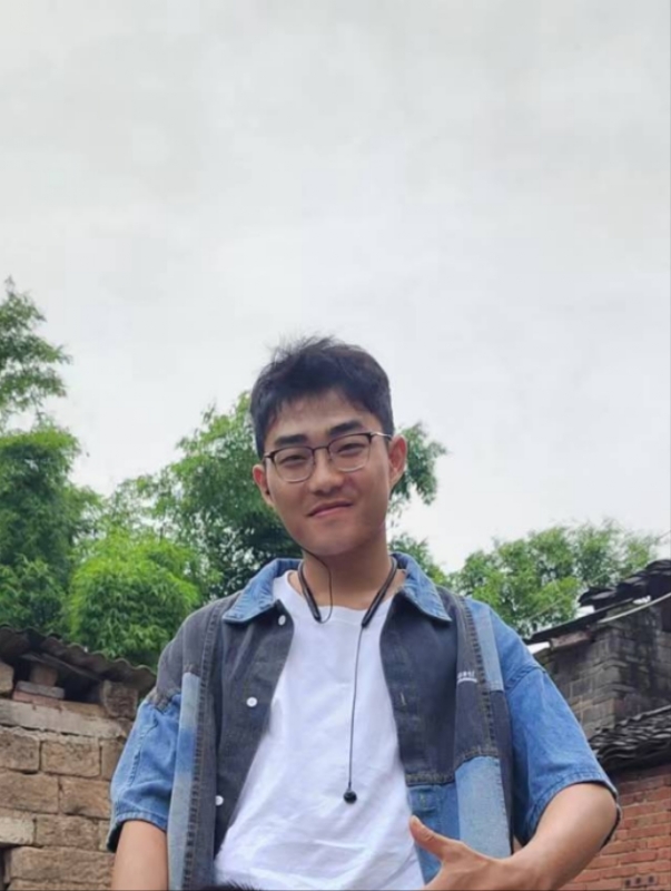 越努力越幸运的第一张照片--尤溪相亲网