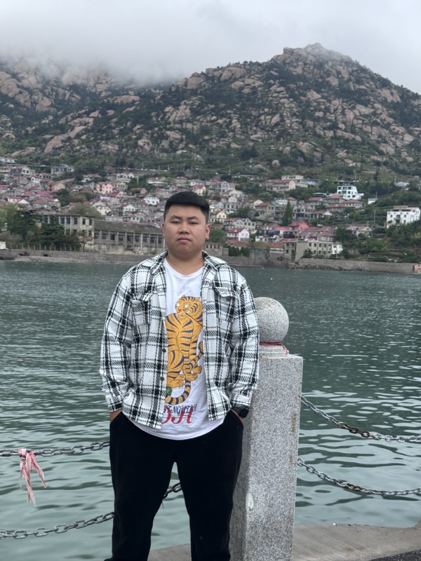 谨慎的第一张照片--尤溪相亲网